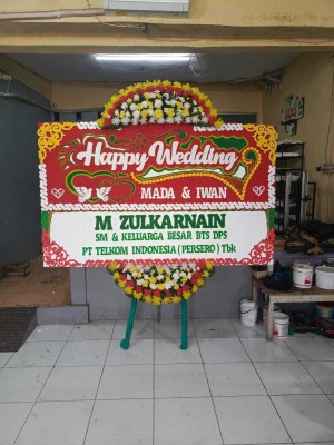 Papan Bunga di Sutera Victoria