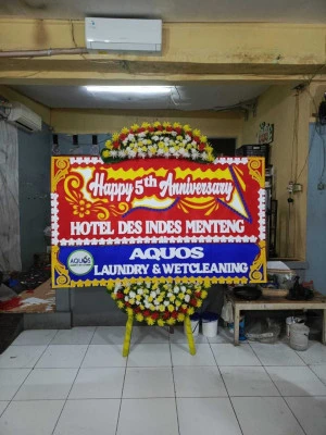 Papan Bunga di Sutera Victoria