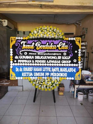 Papan Bunga di Sutera Victoria